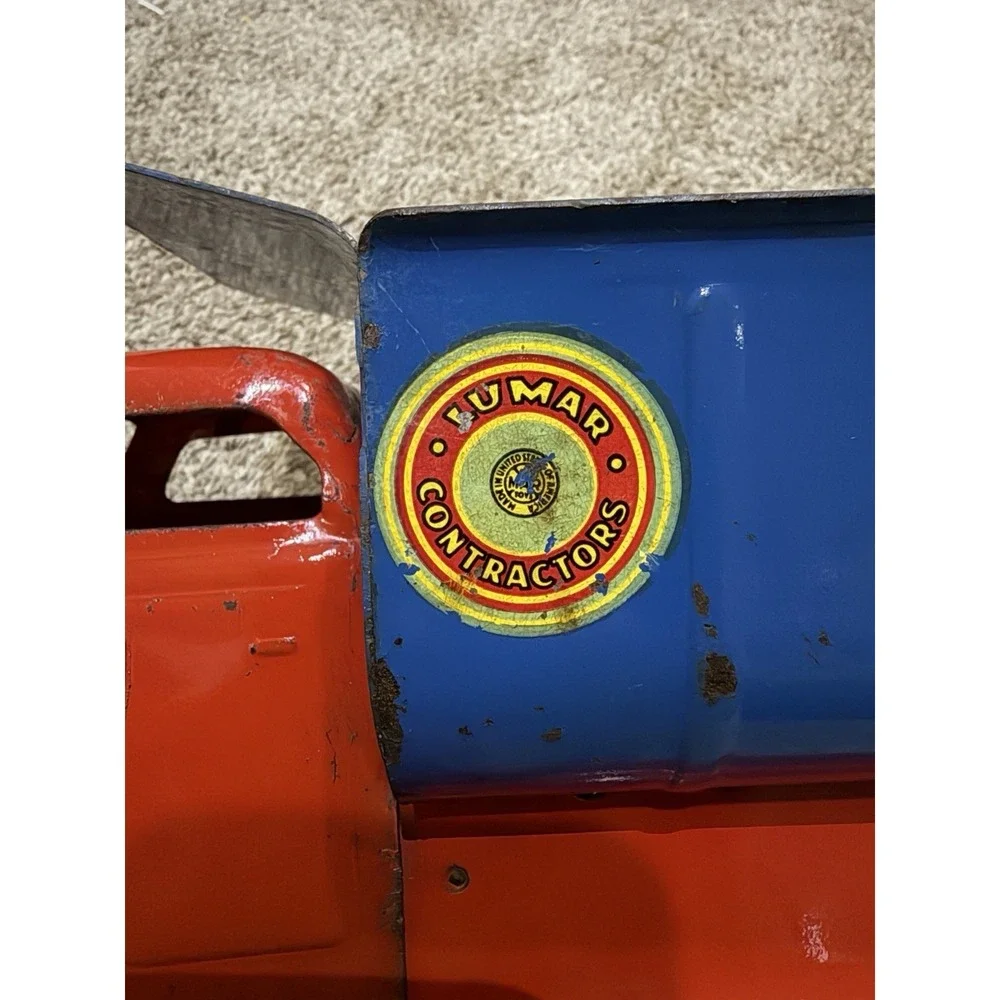 Vintage Lumar  Contractors Toy Dump truck Steel Its From The 1940s 1950s Era‎
